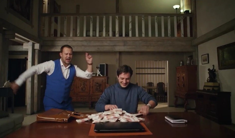 Подробное содержание серий сериала "Темная лошадка" (2025). Чем закончится детектив? Описание последних серий фильма?