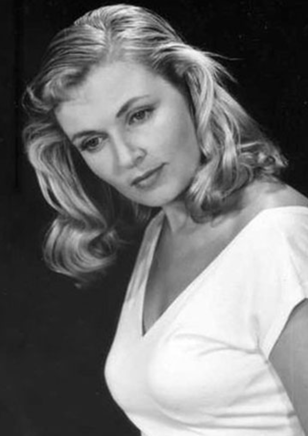 Надежда Чередниченко в молодости