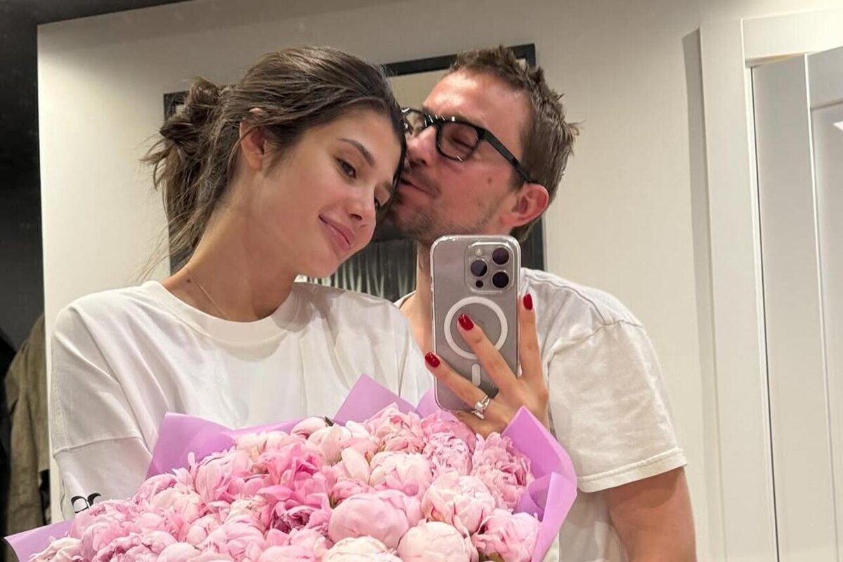    Саша Петров с женой Викторией Социальные сети