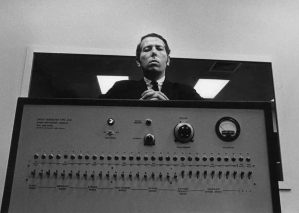 Стэнли Милгрэм и его генератор тока