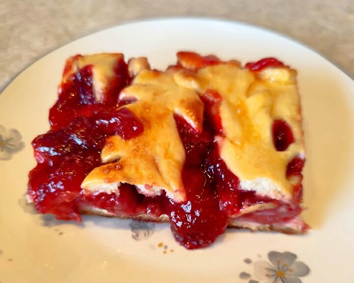 пирог с клубникой