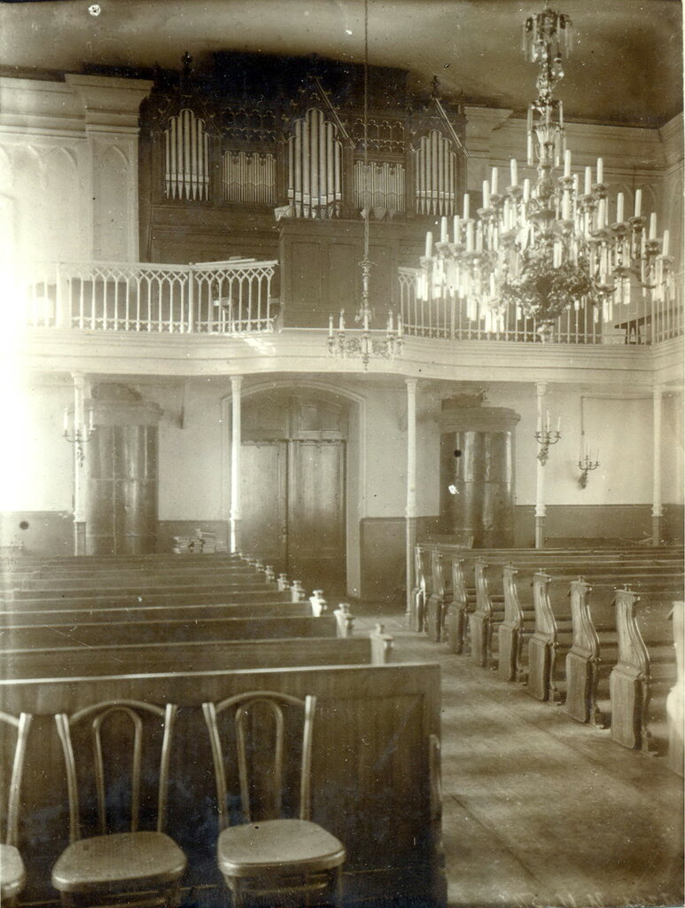 Интерьер той самой казанской кирхи начала ХХ века. Фото: https://rdp4v.livejournal.com