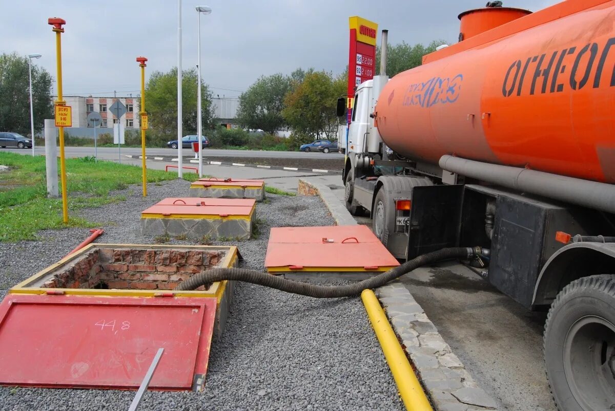 Фото заимствовано - https://38news.ru/news/v-tayshete-na-azs-pogibli-dva-cheloveka/