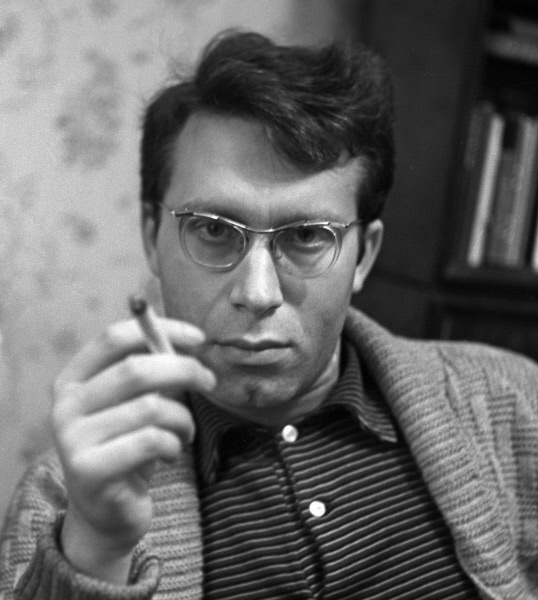 Владимир Ильич Амлинский (22 августа 1935 - 30 ноября 1989)