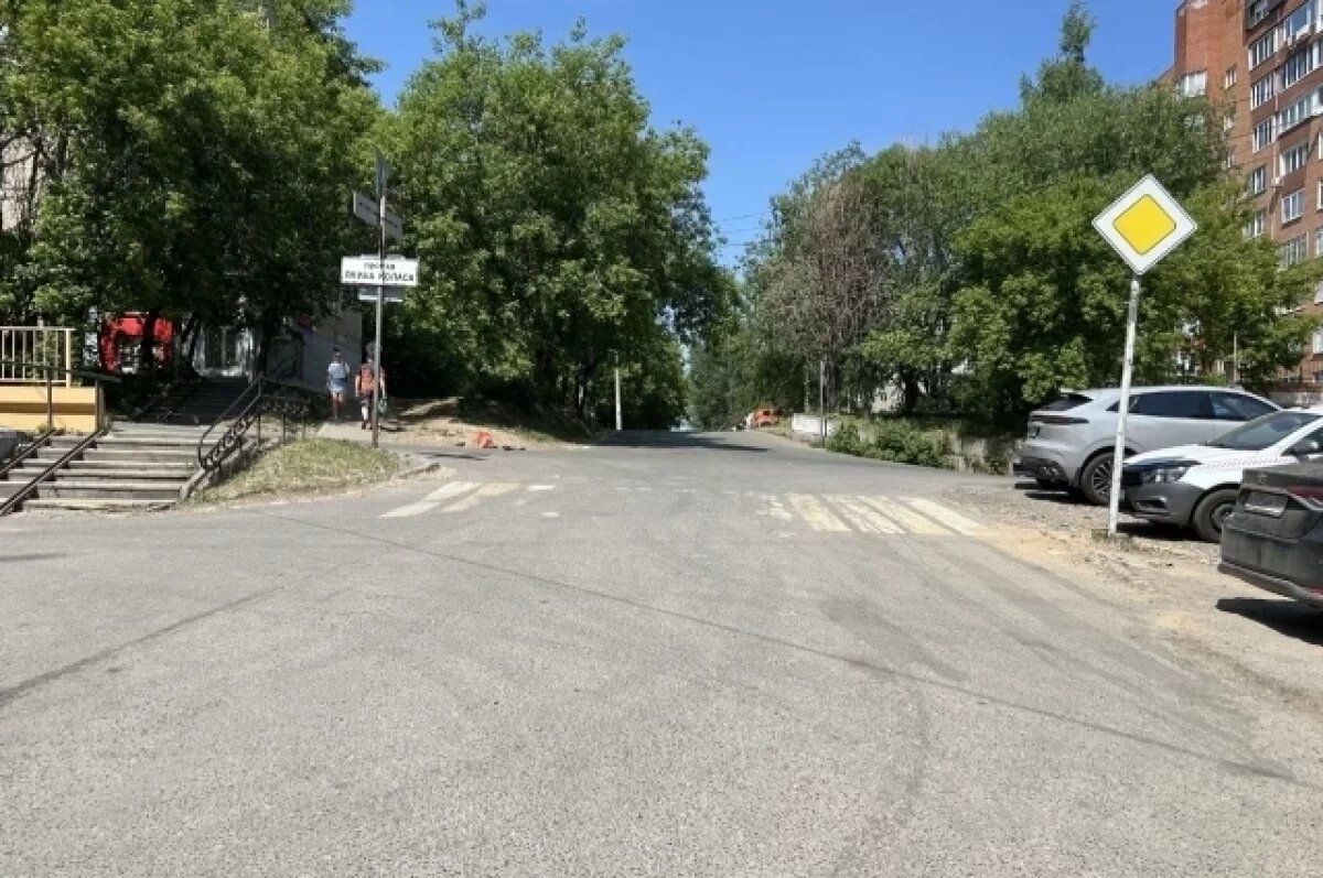    В центре Перми устранили утечку, из-за которой образовался вонючий ручей