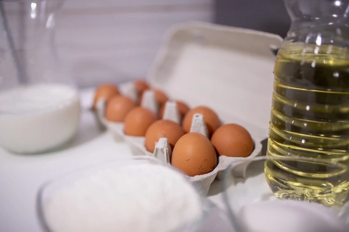    Блиндекс — это показатель, который aif.ru рассчитывает еженедельно. Он показывает соотношение изменения цен на самые необходимые для выживания продукты и на все остальные товары и услуги в стране.