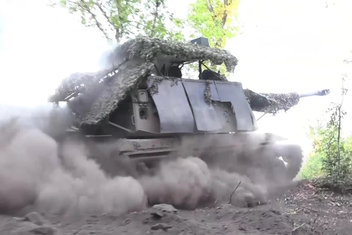    Артиллерия ВС РФ уничтожила сеть пунктов управления БПЛА в ДНР