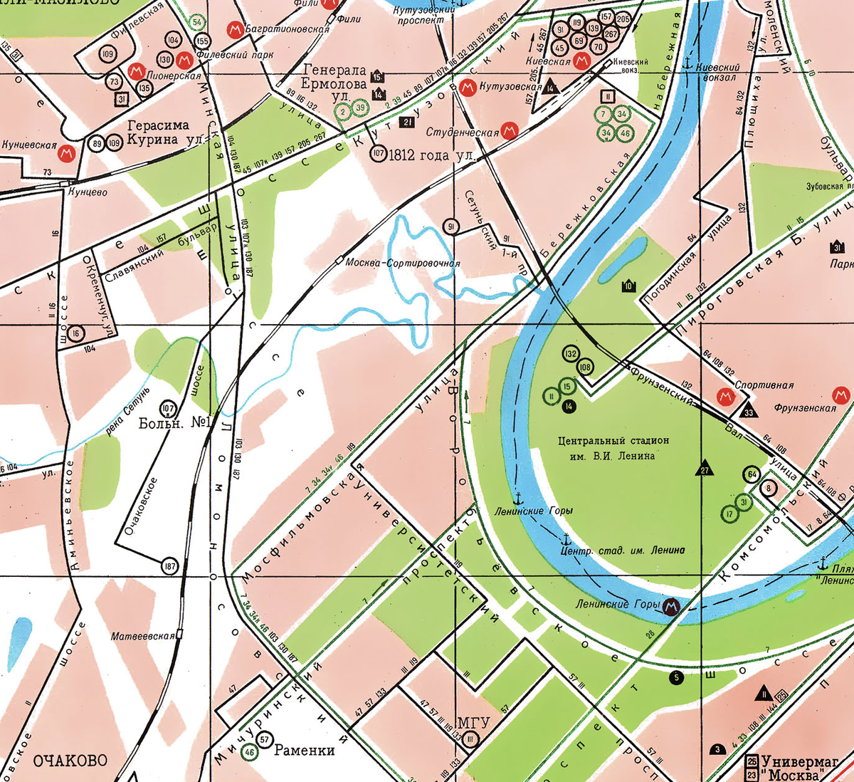 Троллейбусный маршрут №46 (зелёная линия) от Киевского вокзала до Раменок на карте московского транспорта 1967 года. Отсюда: https://transphoto.org