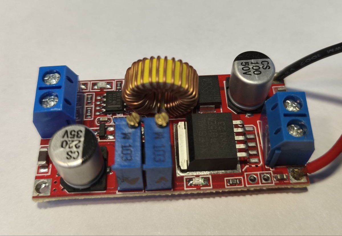 Один из множества вариантов DC-DC преобразователей