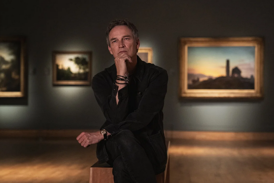 Листайте кадры.