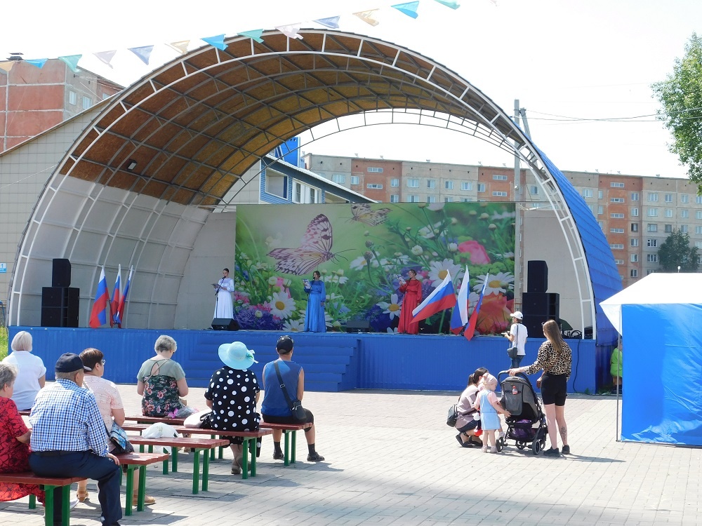    Праздничный концерт. Фото Анны Зубаревой