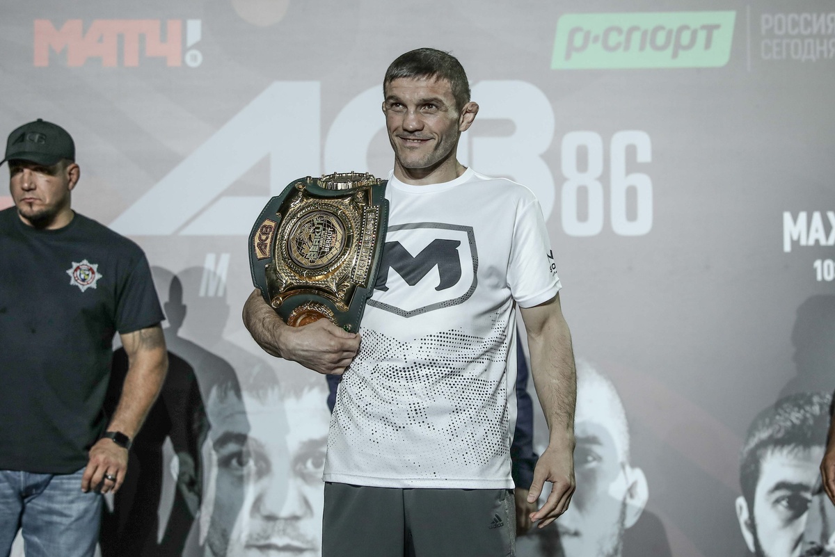     Марат Балаев