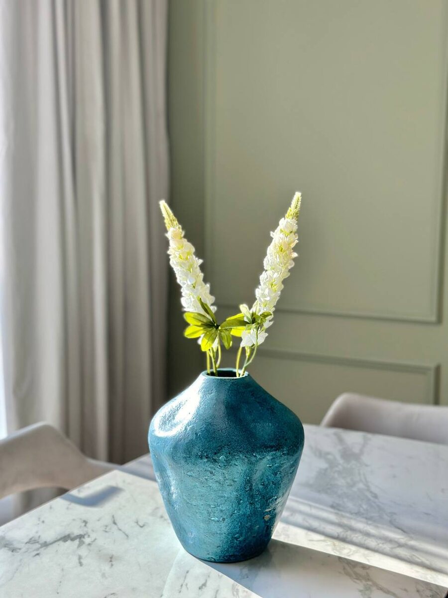 После работы Furni квартира выглядит красиво и свежо