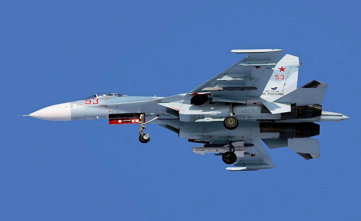 Су-27СМ3, появившаяся в начале 2010-х, самая мощная и продвинутая модификация Су-27. На что она способна?. Фото МО РФ