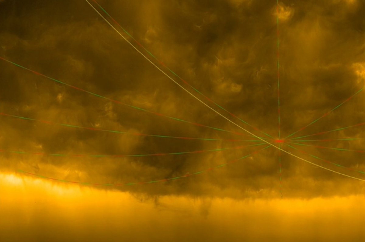 Другой снимок с нанесённой градусной сеткой. Credit: ESA.