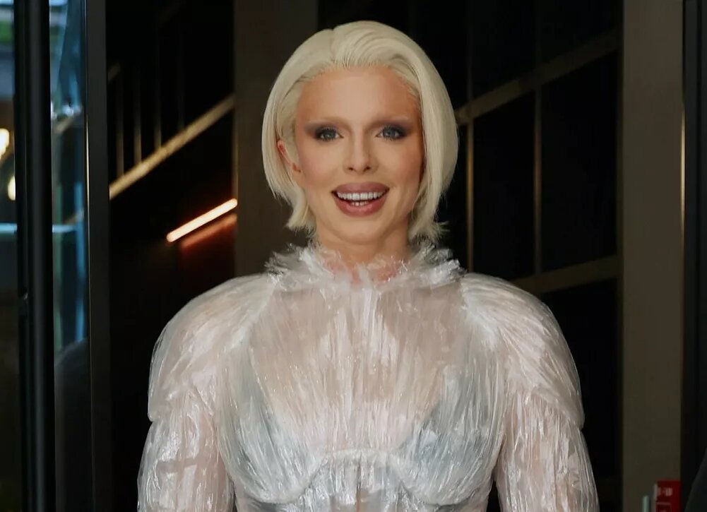    Джулия Фокс публично поддержала Блейк Лайвли в борьбе с Джастином Бальдони