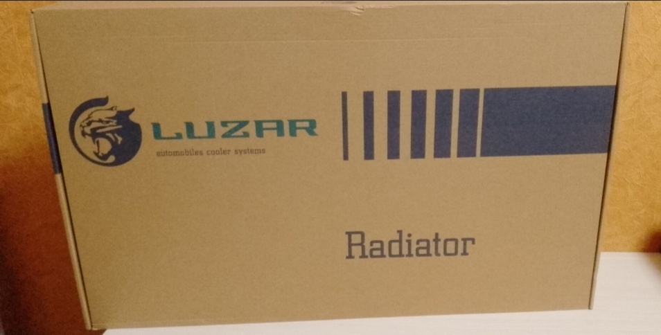 Выдался у меня свободный момент, а в багажнике лежал купленный радиатор. Брал в 5 передачи.

