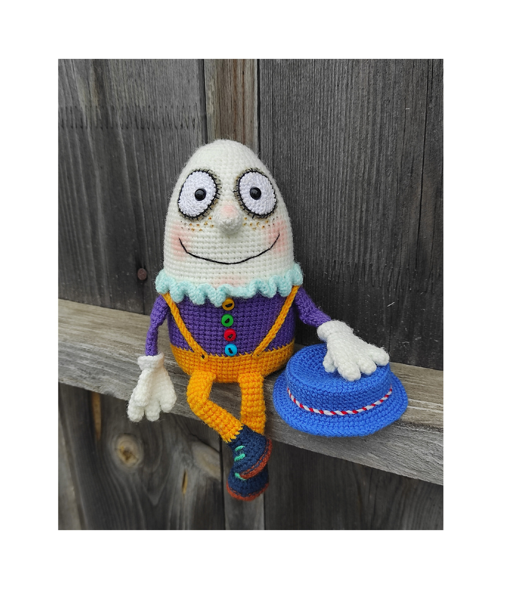 Шалтай - Болтай из Алисы. Скоро буду такая же.