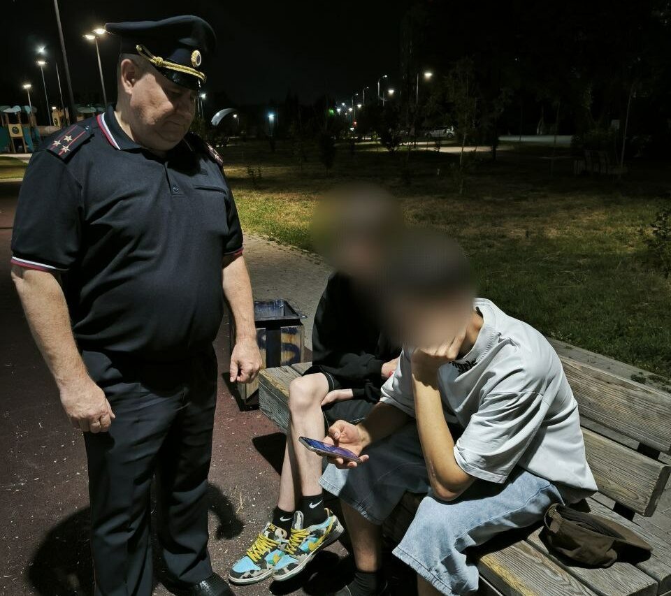  📷    Подростки на улице. Правоохранители провели рейд по ночному Оренбургу Марина Шарт