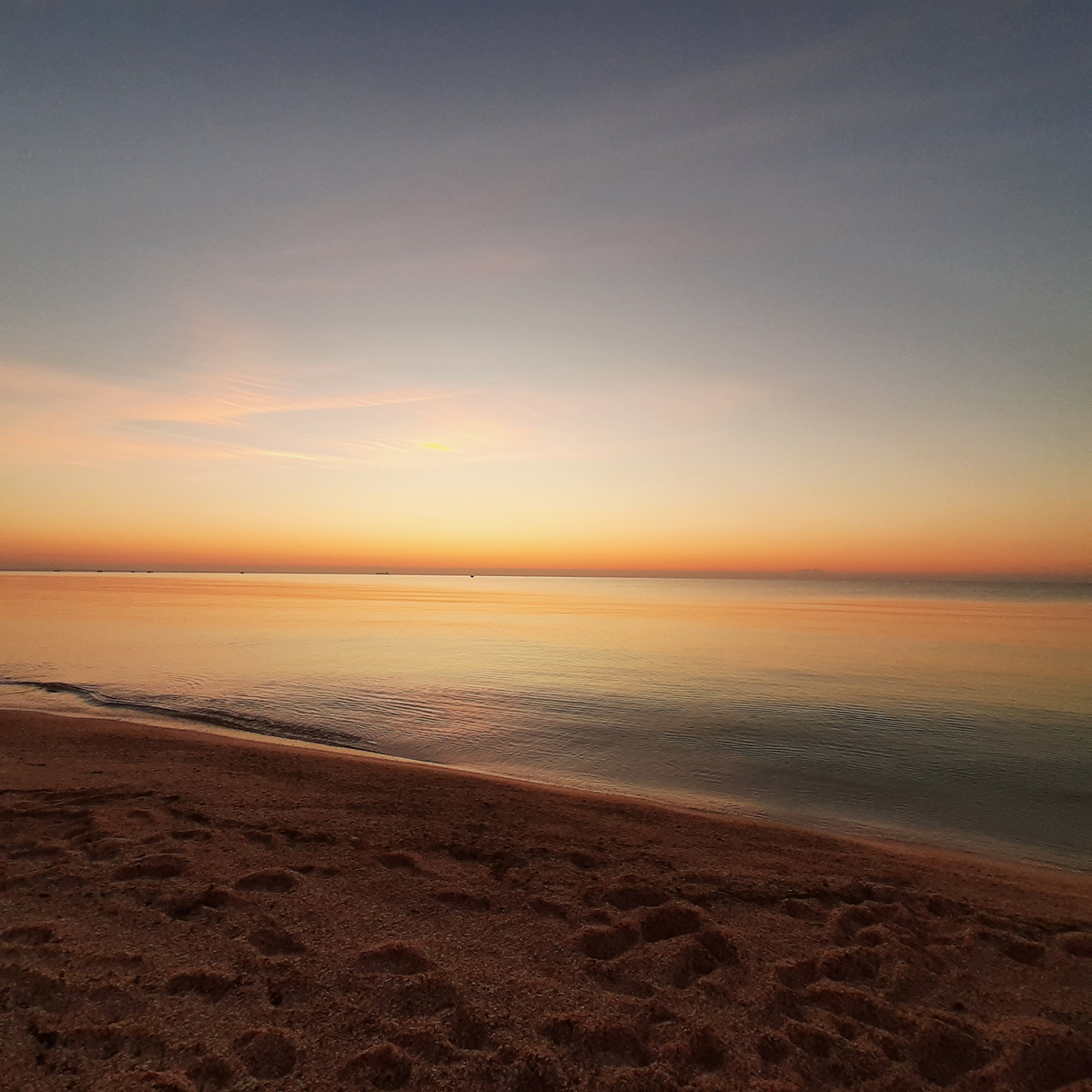 Просто море.просто Крым. Рассвет.