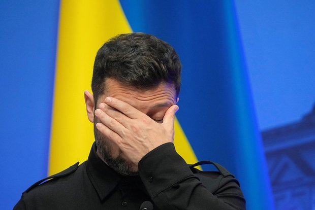 Источник: Reuters