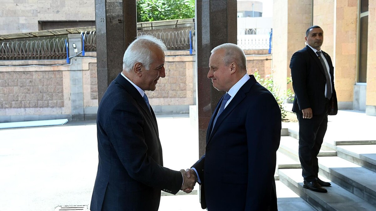 © Photo : official site of the President of RA