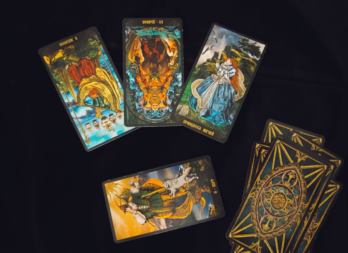 Таро для Рыб на июль 2025