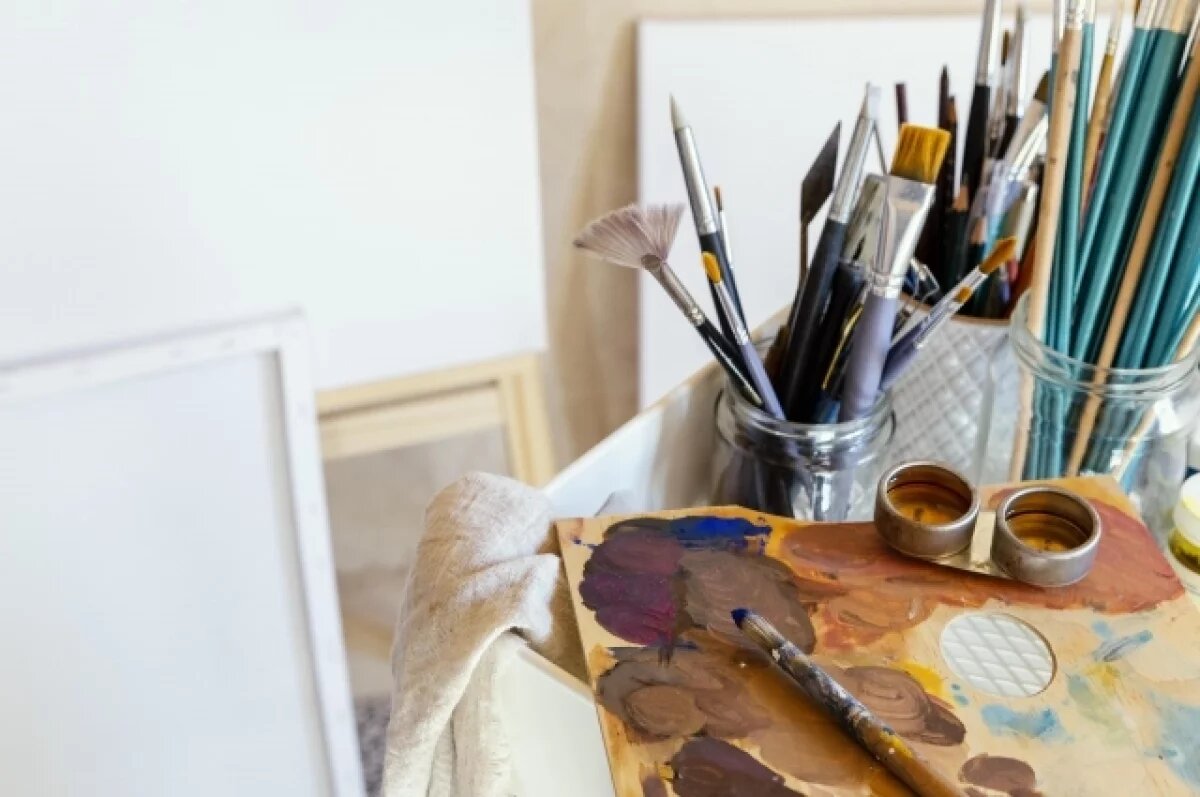    Выставка работ художника Евгения Данилевского открылась в Туле