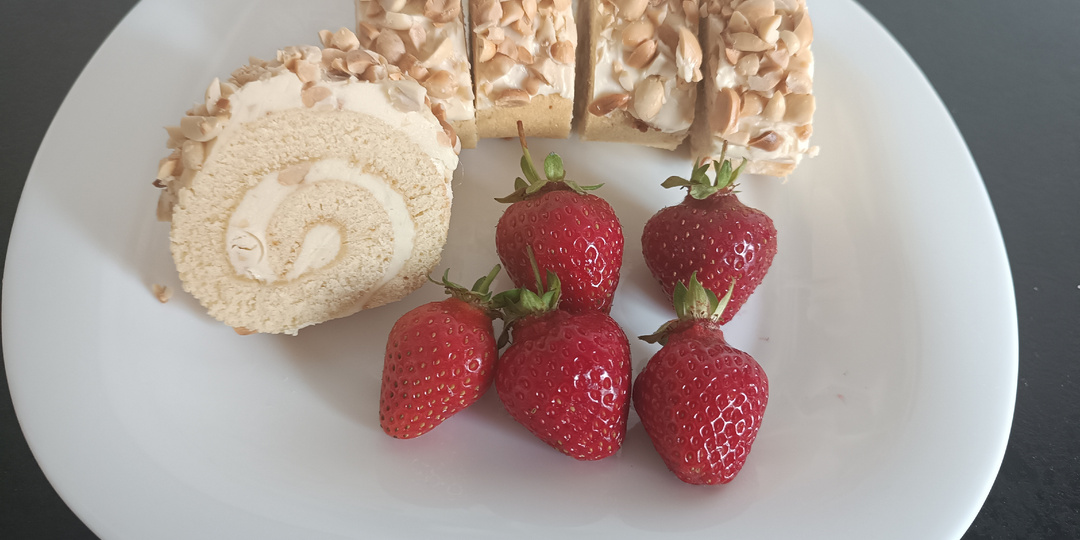 Быстрый арахисовый рулет