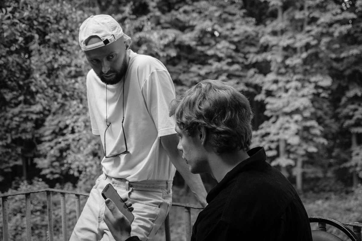    «Никакой морали, никаких оценок»: Фёдор Кудрявцев — о фильме «Ровесник» и ностальгии без клише (фото 1)