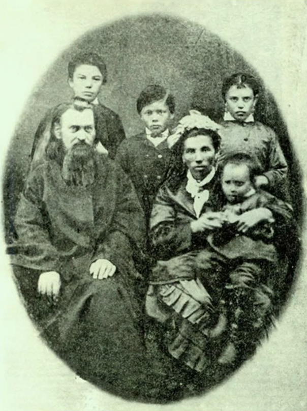 Семья Ивана Попова