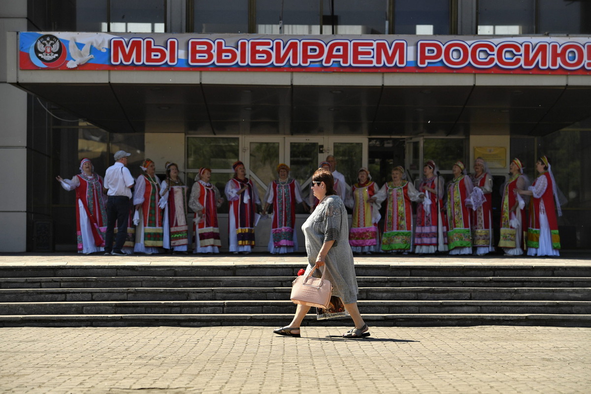 День России в Енакиево, 12 июня 2022