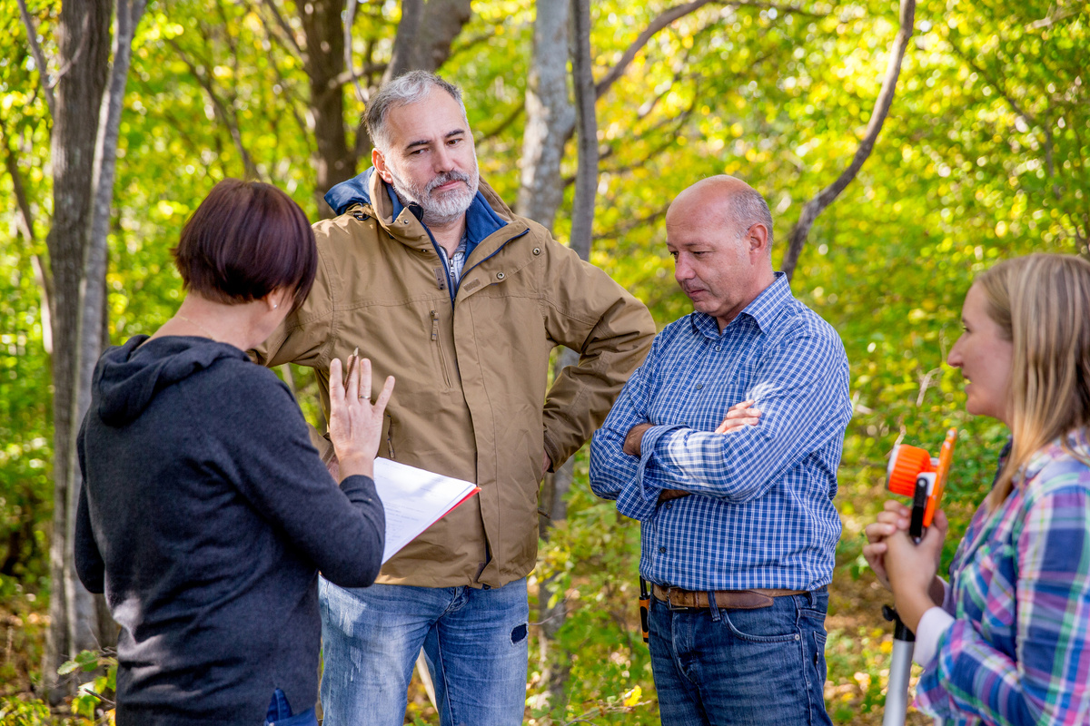 Межевание земельного участка является важной составляющей правильно оформленных документов в соответствии с действующим законодательством. Кадастр и право: https://vita-house.ru