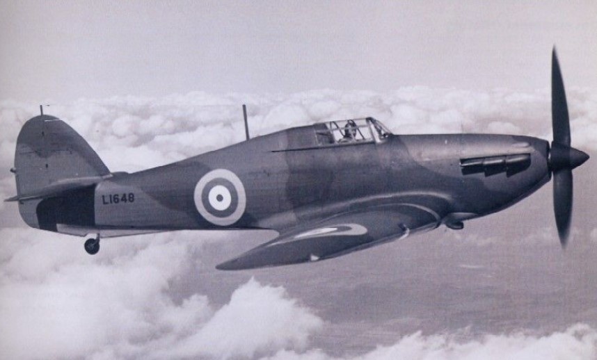 Hawker Hurricane Mk.1 (ww2aircraft.net)