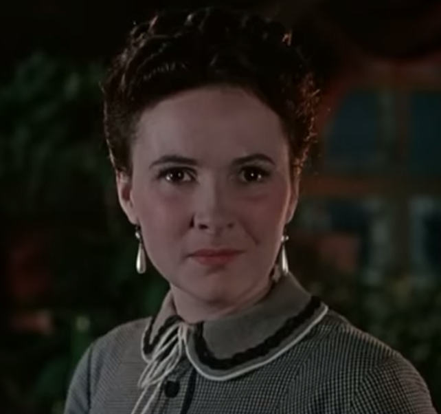 Людмила Иванова в роли Варвары Иволгиной в фильме "Идиот", 1958 год