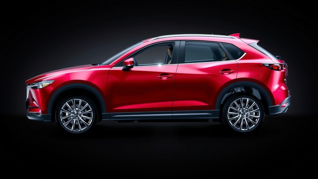    Что предлагает Mazda CX-8 Signature 2025 как премиальный кроссовер