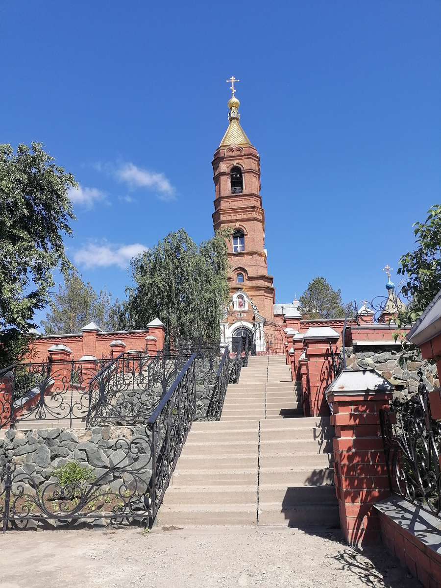 Орск. Храм Преображения Господня.