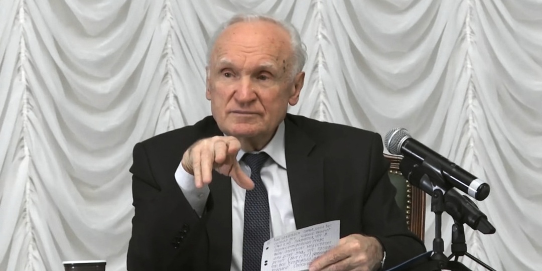 Слышат ли усопшие наши молитвы? Объясняет Алексей Осипов