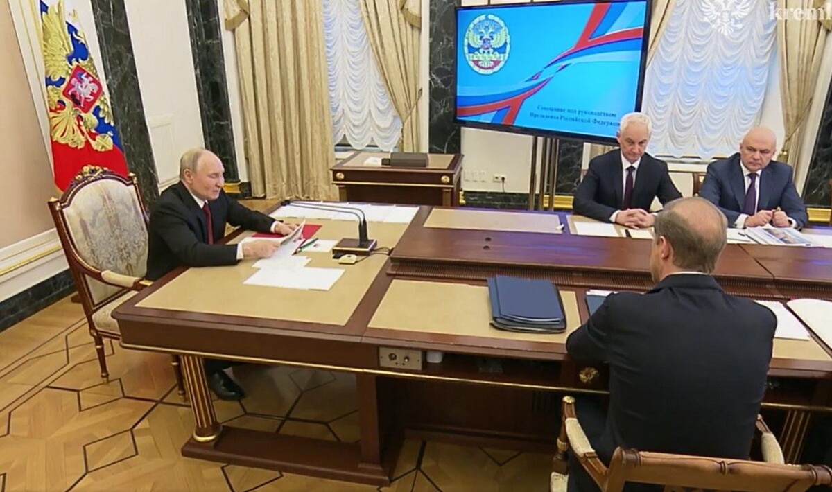     / Источник: Кадр из видео