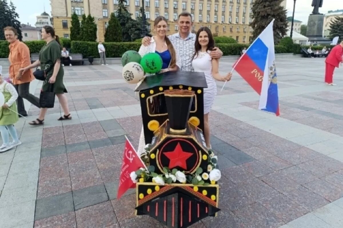    В Пензе на День города и День России состоялся парад колясок