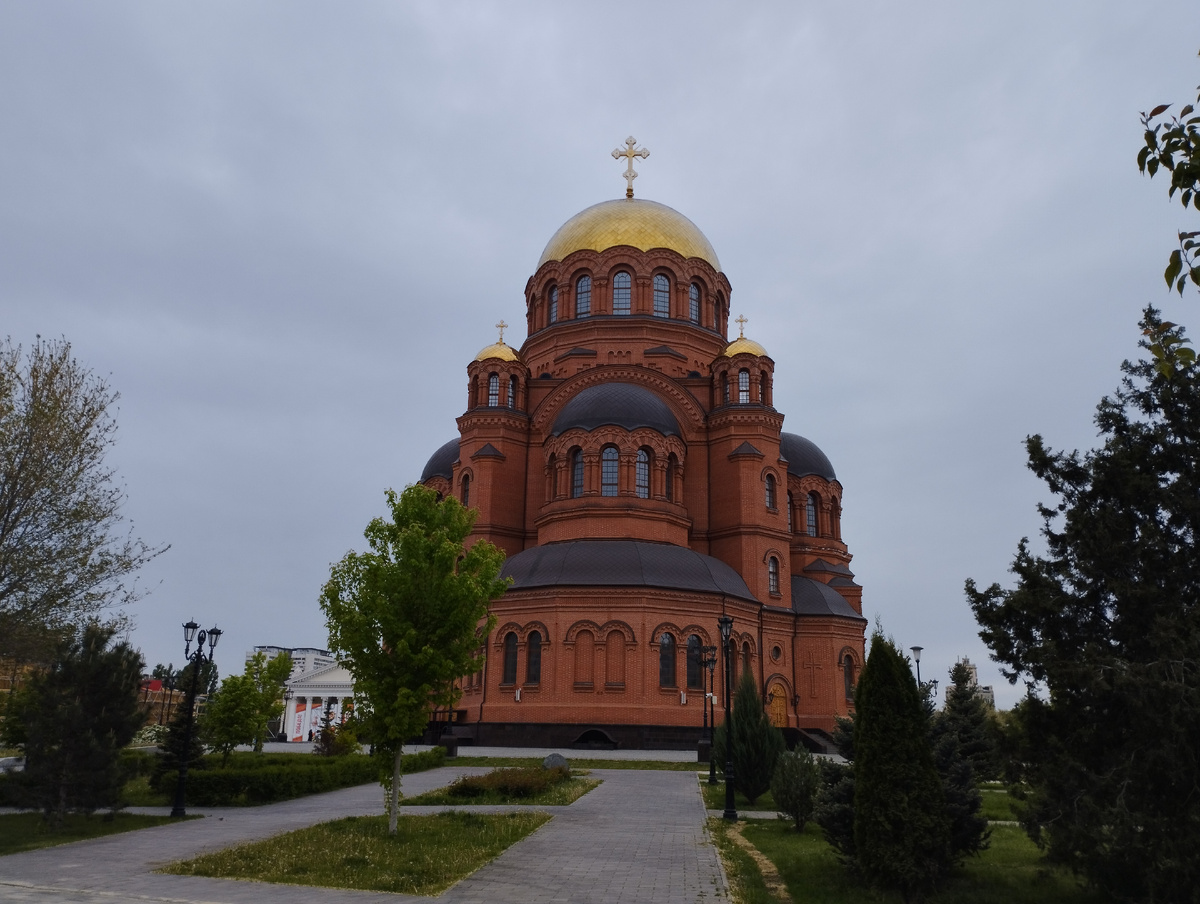 Александро-Невский собор (ФОТО АВТОРА)