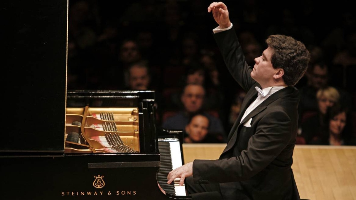 Денис Мацуев