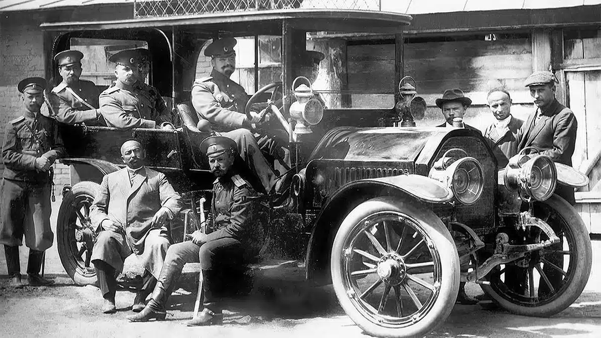 Первый автомобиль в Верном: французский Berliet