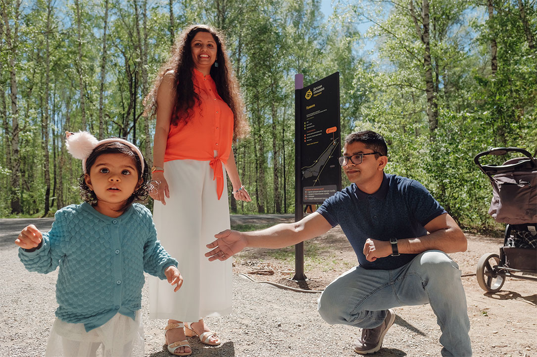 Раджив, Шубхра и маленькая Пиху