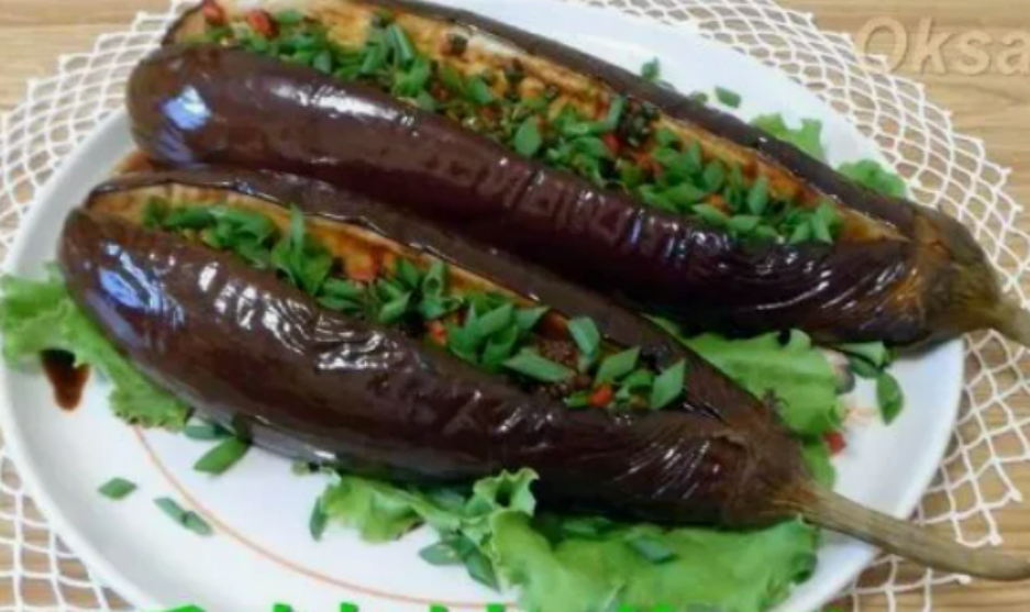  Е Цзы Бо Дань (鸡蛋扁豆仔)