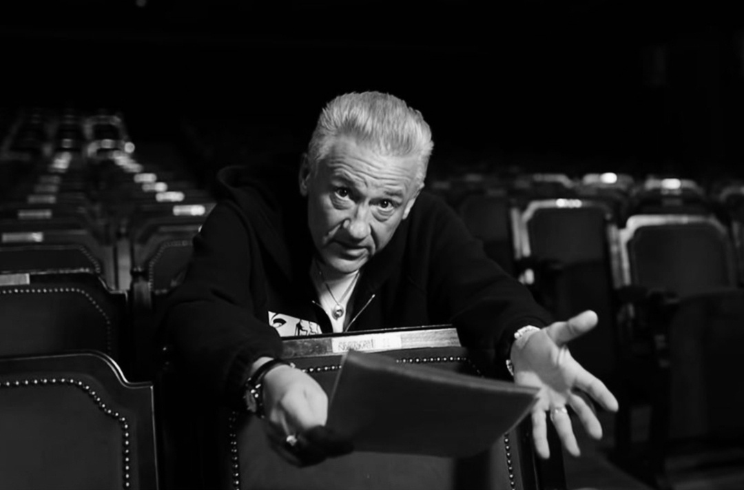 Олег Меньшиков