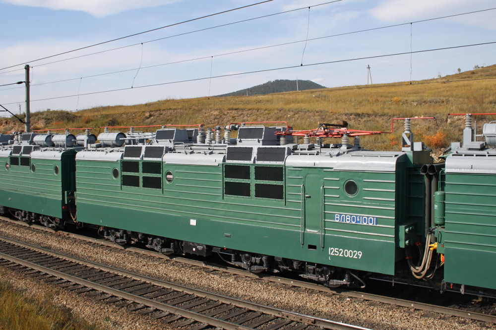 Бустерная секция электровоза ВЛ80С-1001/818, фото предоставил Самогон Стаканыч