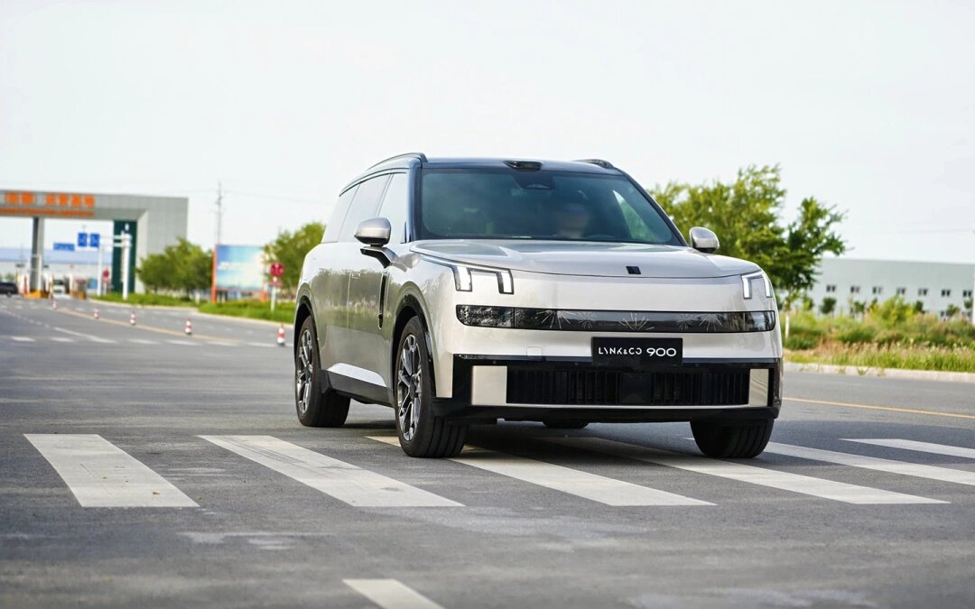 Lynk & Co 900 (Фото: Autonews)