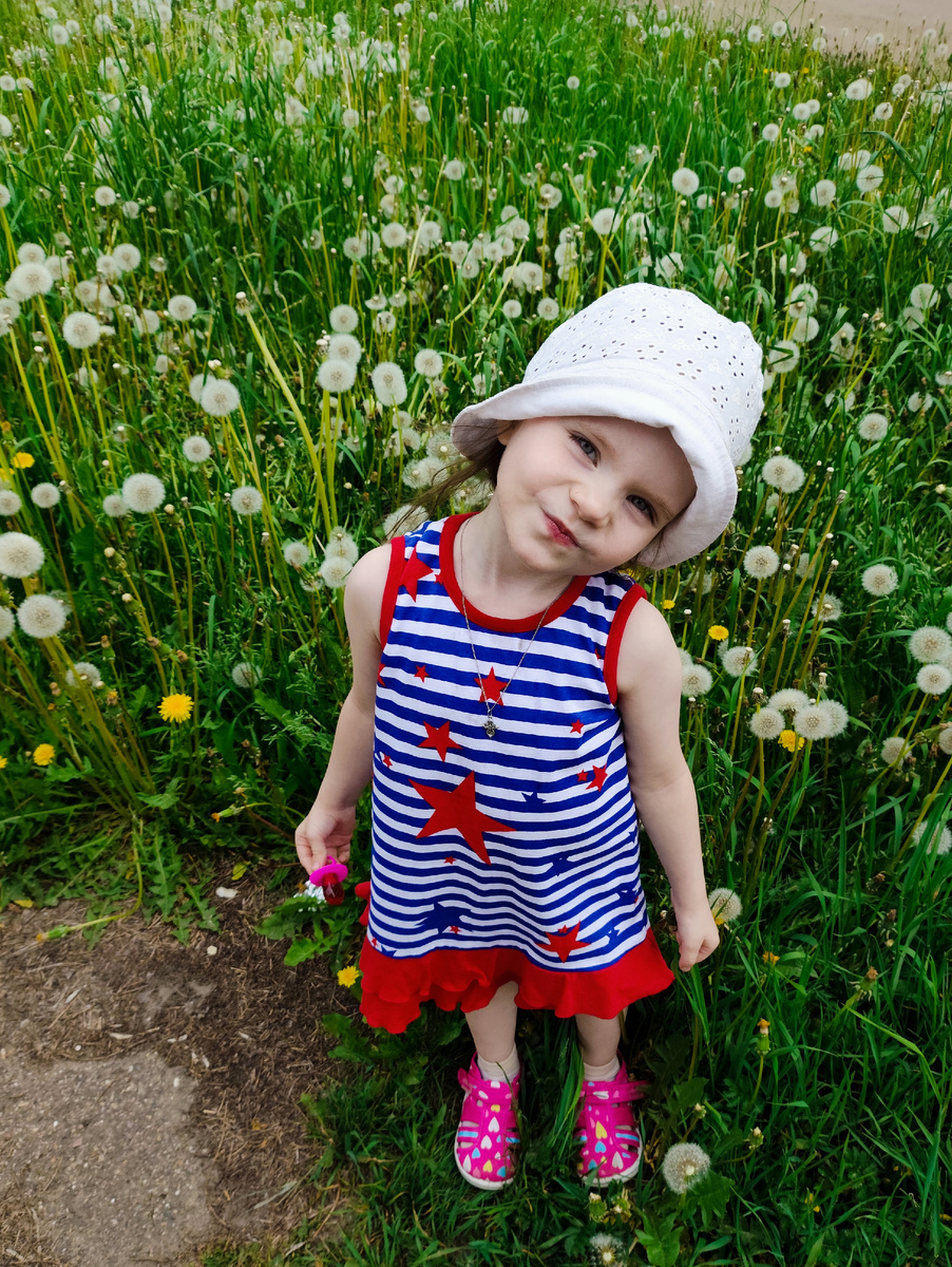 Валерик в одуванчиках