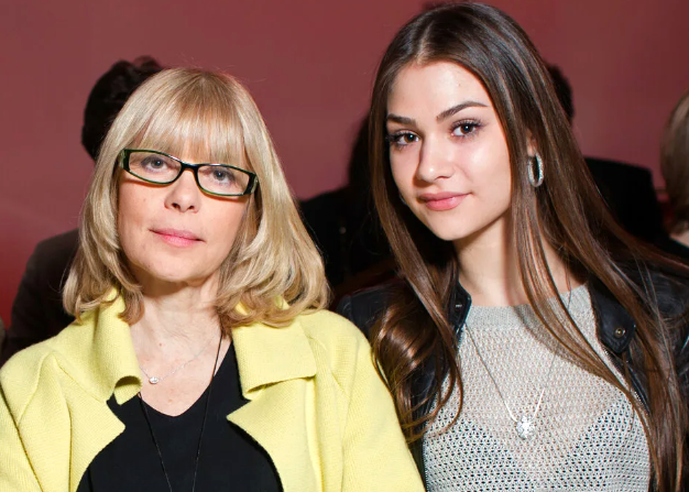 на фото Анастасия Шубская (справа) и Вера Глаголева